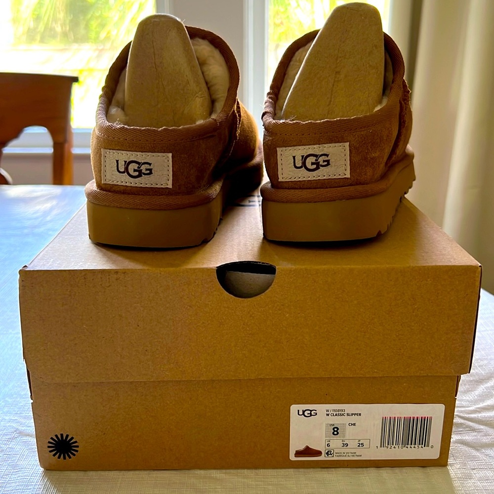 Ugg Classic Women’s Slippers